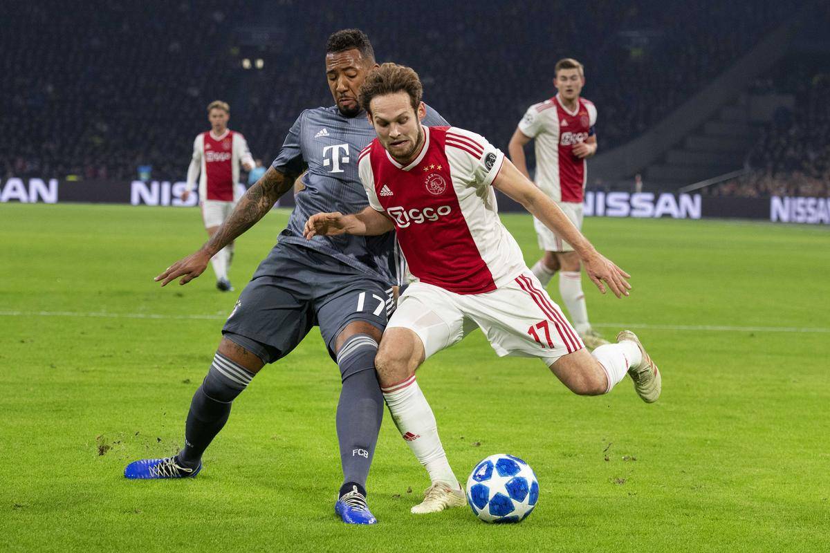 关于阿贾克斯不畏强敌,力克对手晋级的信息 关于阿贾克斯不畏强敌,力克对手晋级的信息