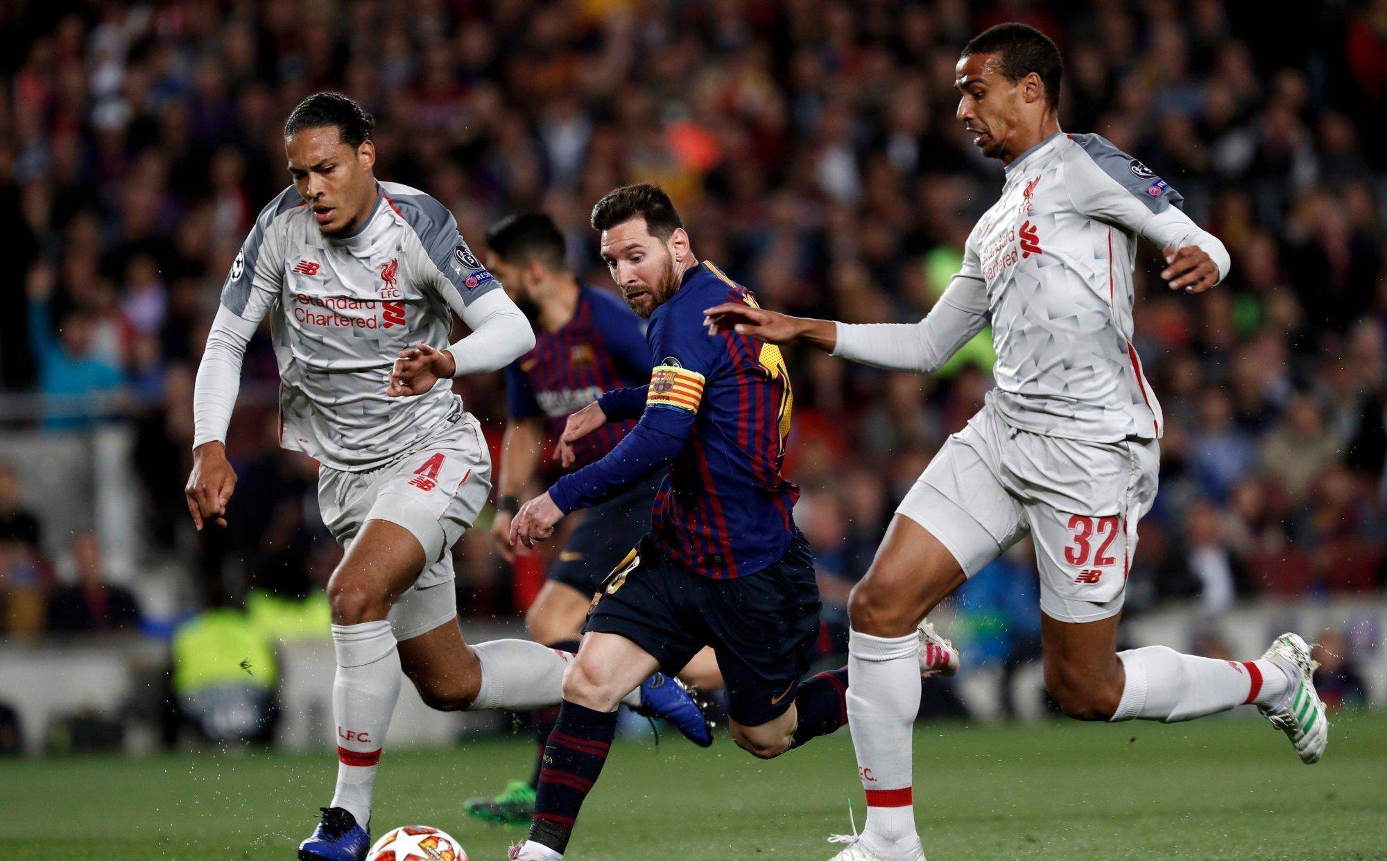 九游体育直播-足球职业比赛场面紧张刺激，球队斩获多场胜利的简单介绍