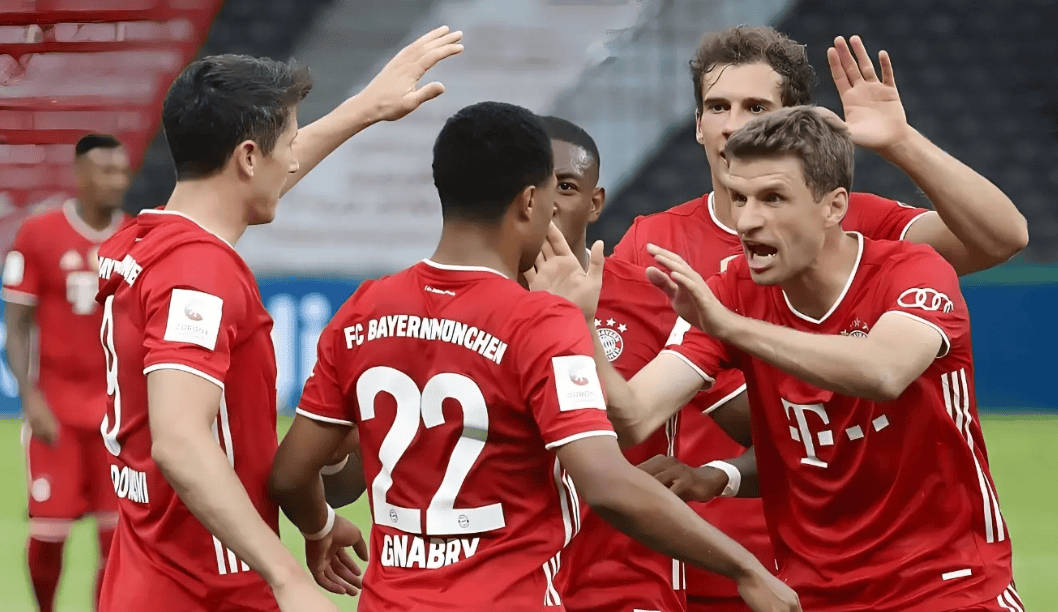 奥格斯堡击败对手,奋勇向前的简单介绍 奥格斯堡击败对手,奋勇向前的简单介绍