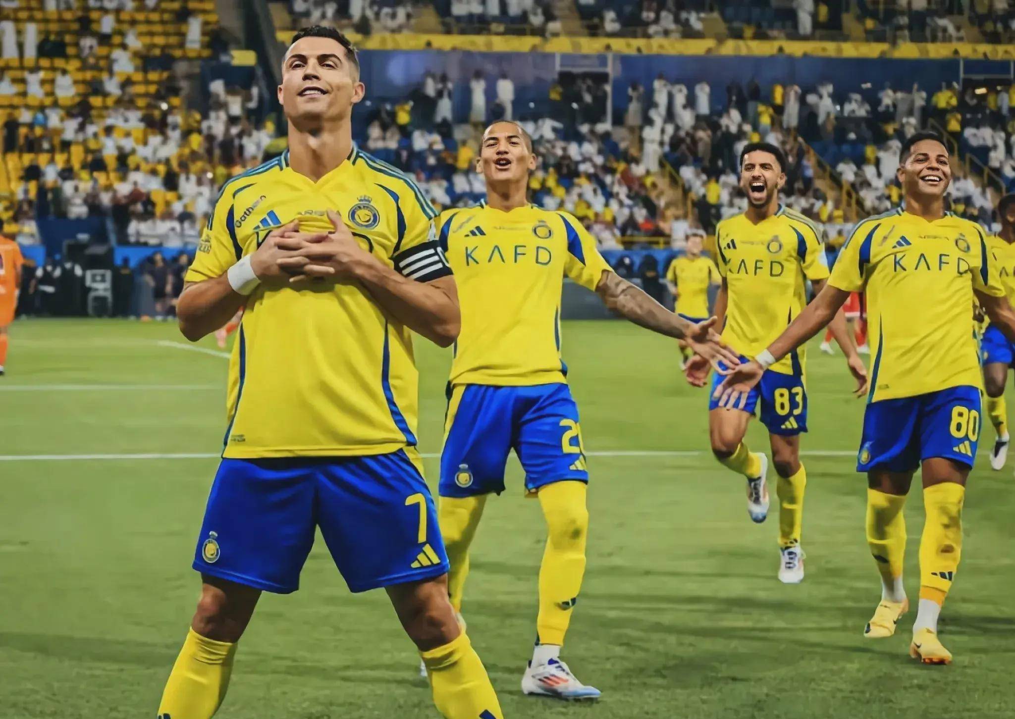 足球明星表现:人气高涨成为头条新闻 足球明星表现:人气高涨成为头条新闻