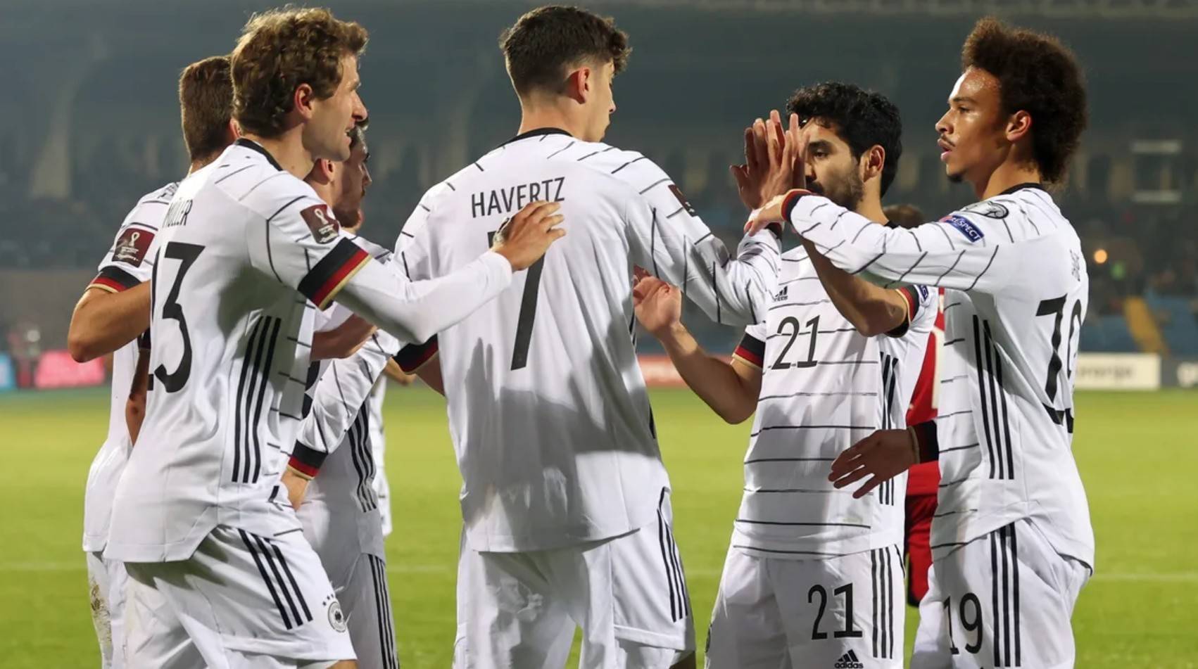 切尔西进攻犀利,主场力取三分 切尔西进攻犀利,主场力取三分