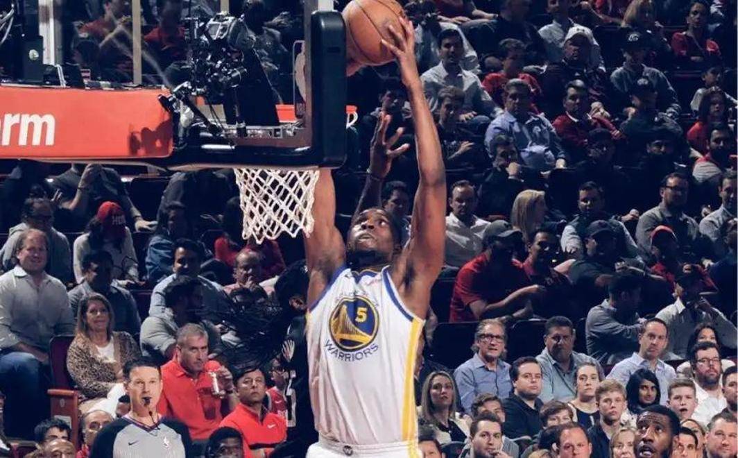 九游官网-年神奇胜!勇士竖掉在尼克斯?不用担心,它回来了!