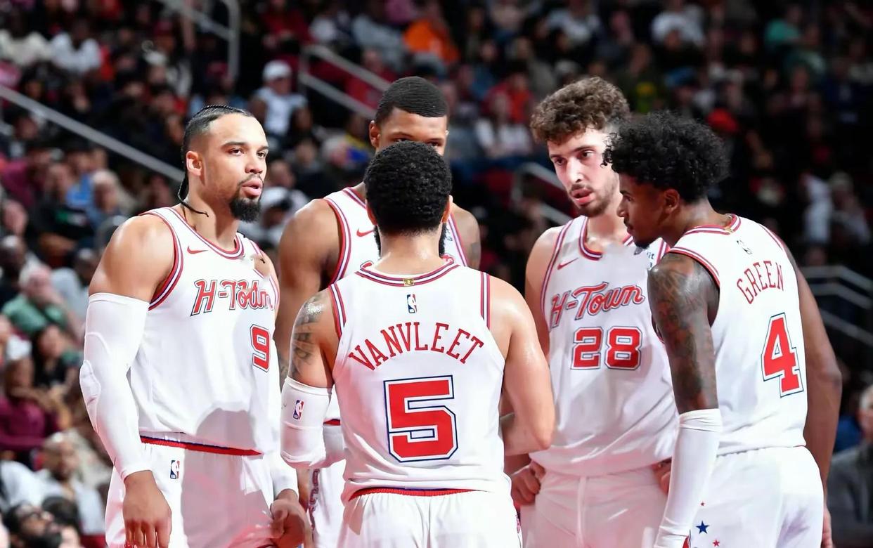 九游娱乐网站-包含勇士送快船多个亿,首轮战绩暂居领先的词条