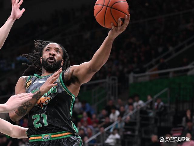 国米主帅扬博劳称球队状态回暖，期待未来表现的简单介绍