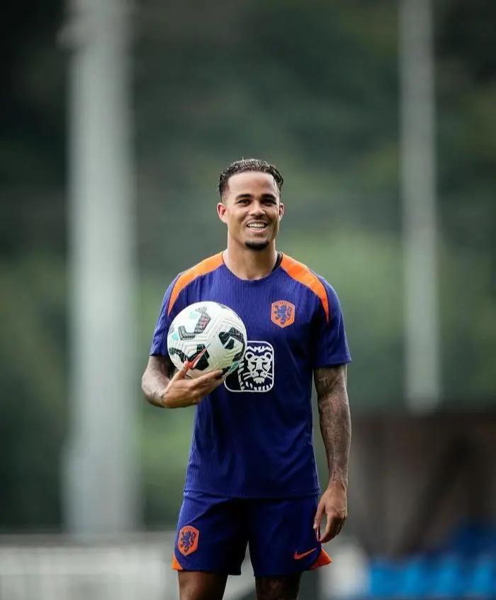 九游体育官方入口-荷兰战胜波黑,成为全队焦点