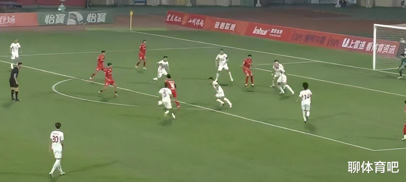 约维尔和阿纳西亚夫比赛平局打入- 约维尔和阿纳西亚夫比赛平局打入-