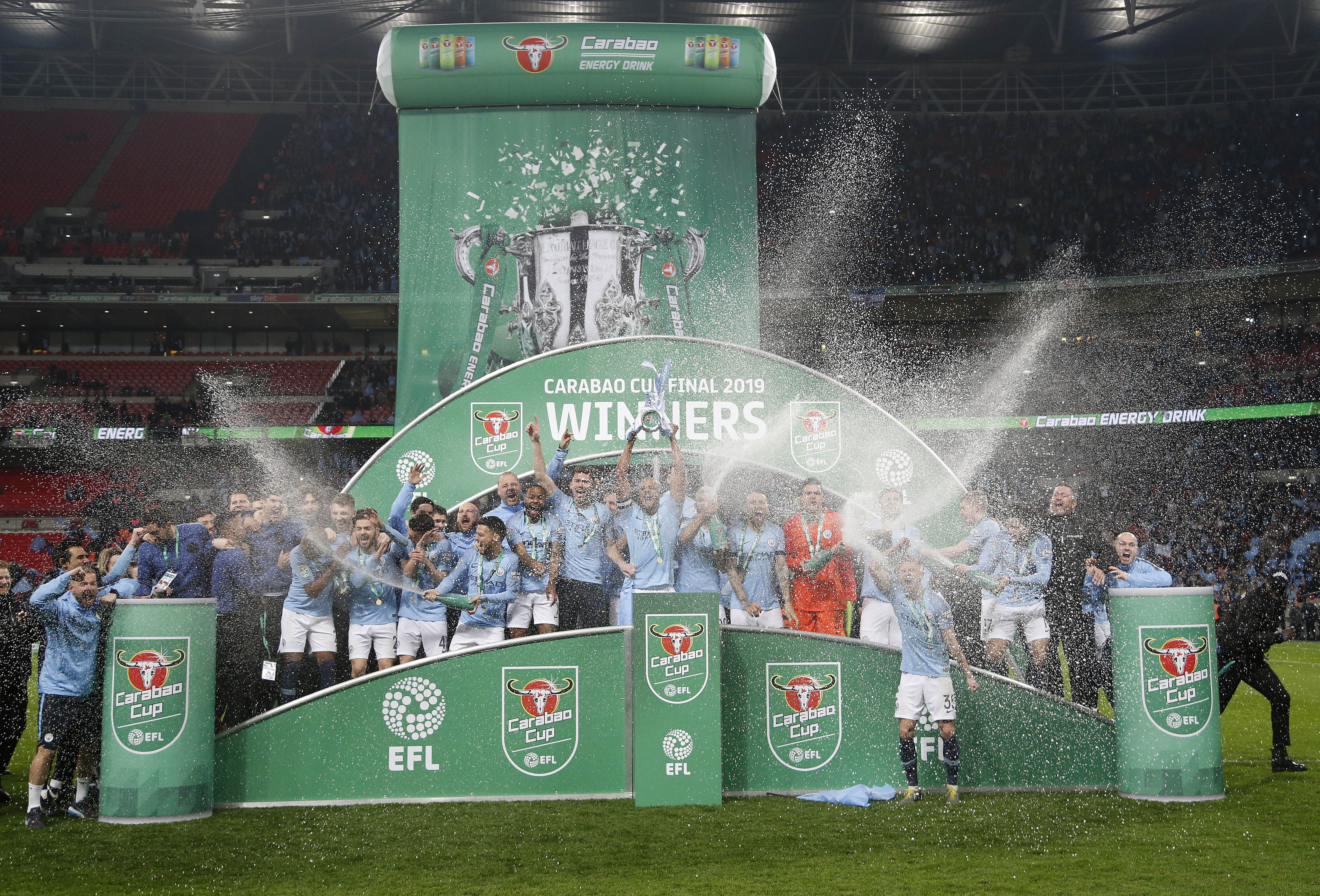 关于阿森纳壮志凌云，欲夺得国内联赛冠军的信息