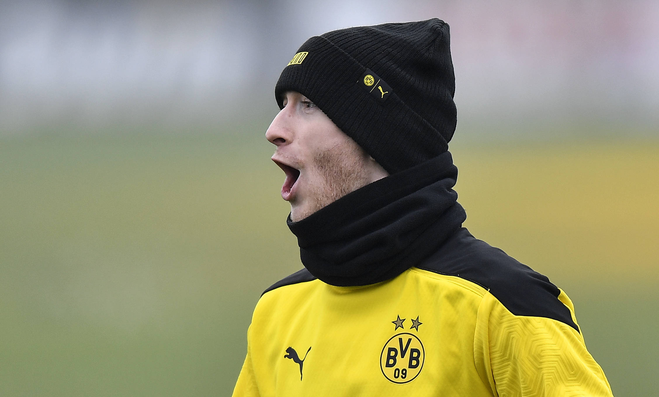 九游体育-多特蒙德球员备战气氛热烈，期待在比赛中取胜