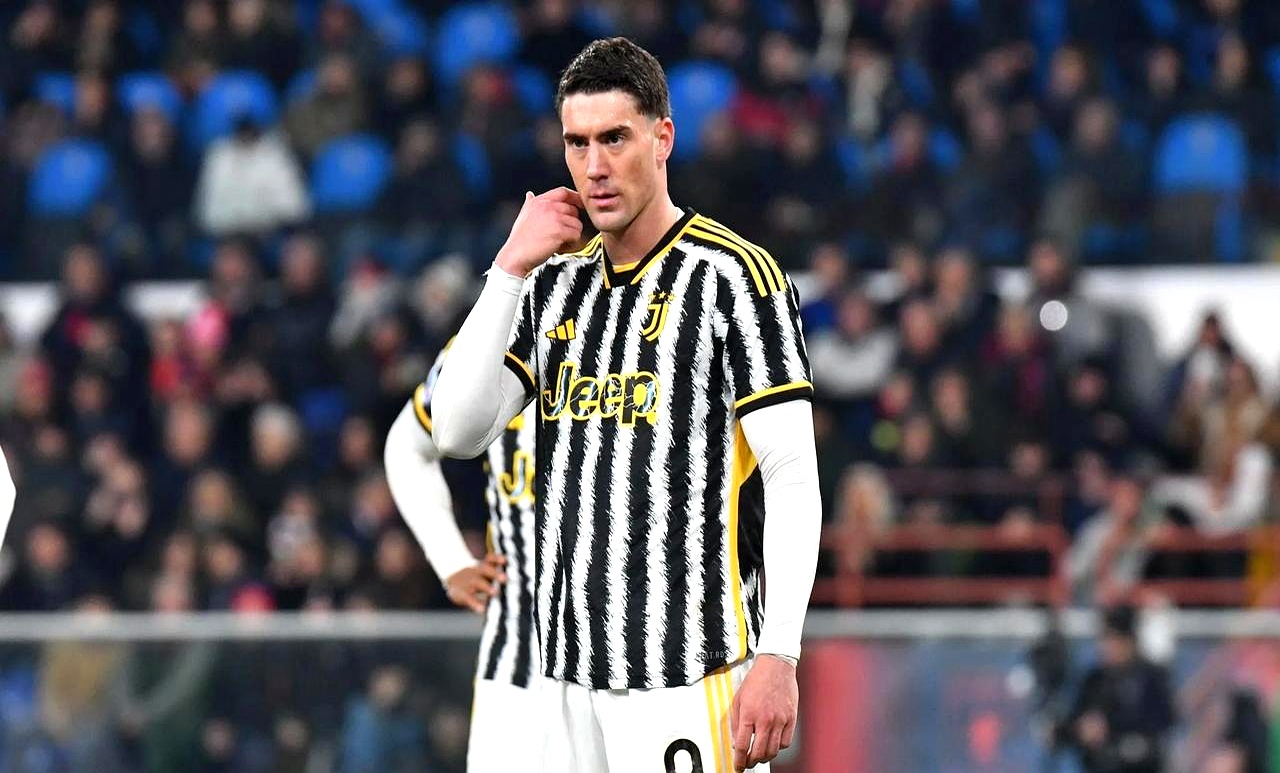 尤文图斯主场遭遇失利，士气受挫需重整旗鼓