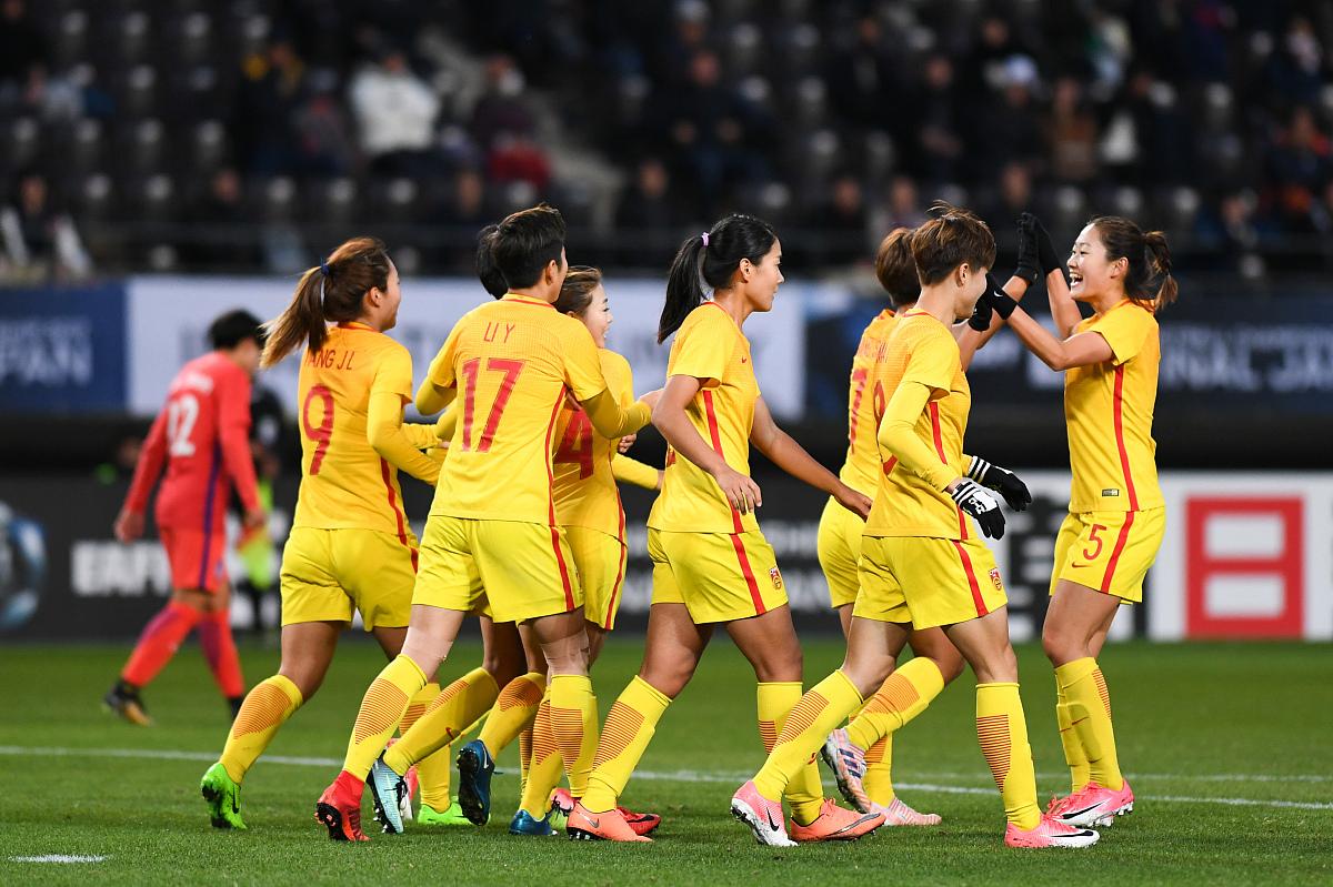 九游娱乐网站-女足比赛中扬起赞美风暴，名声大振