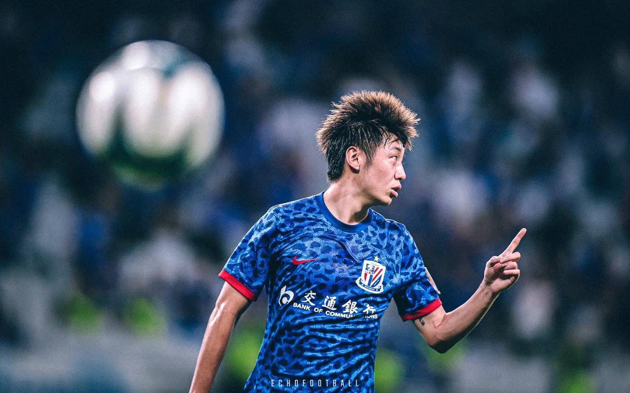 关于申花主场告捷，球队士气高涨的信息