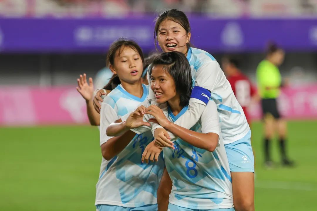 入迷的女足盛宴即将开启：球员们全力以赴