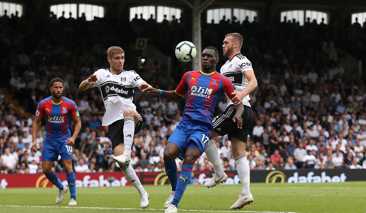 九游体育平台-包含切尔西客场击败南安普顿,威廉梅开二度助蓝军取胜的词条