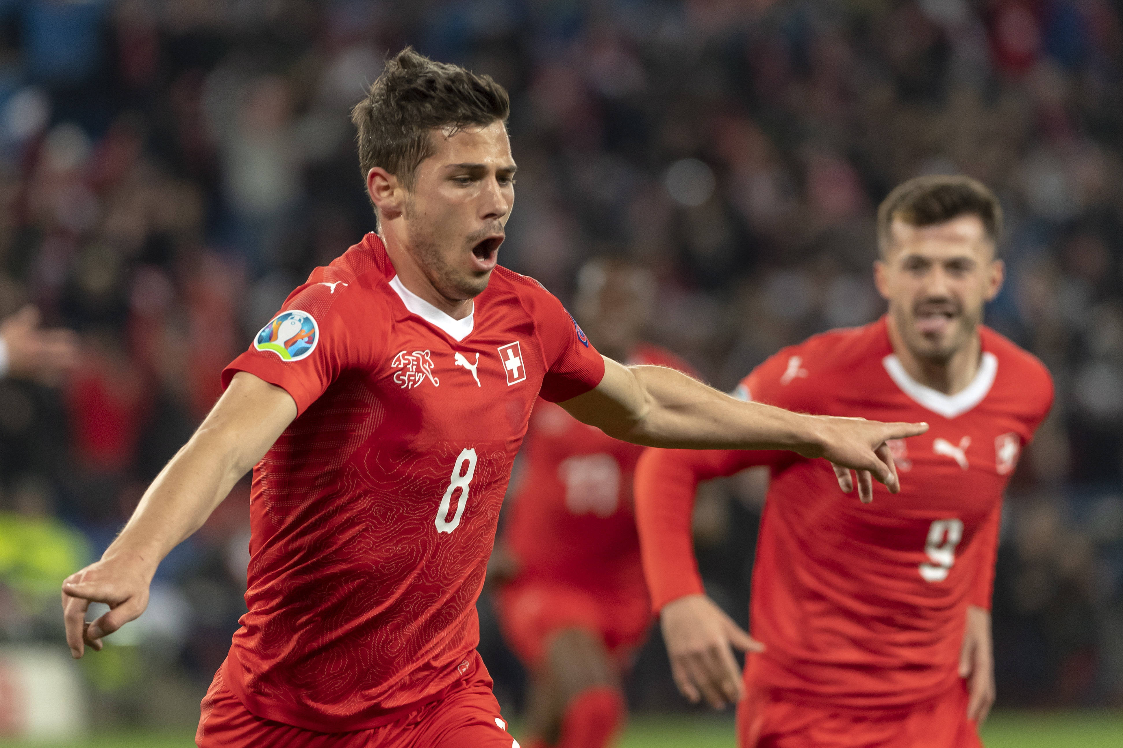 奥地利队在比赛中展现出优秀的球技和战术意识