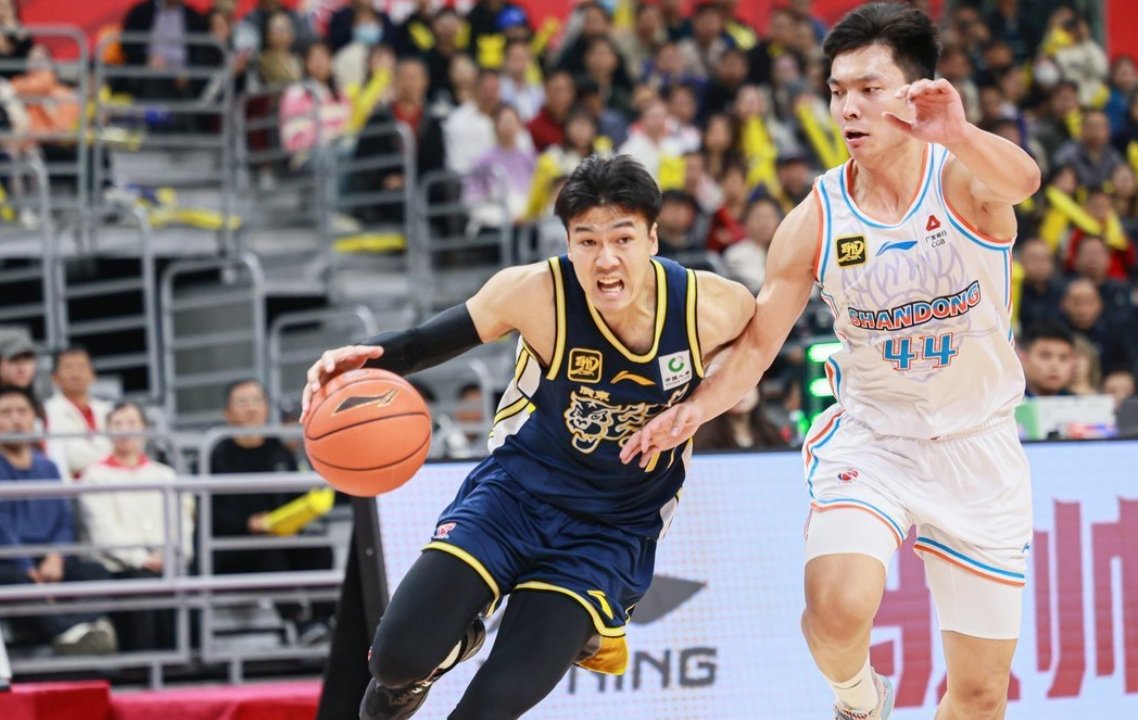 九游中国-山东队迎战广东,努力争夺胜利