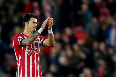 九游体育-罗马中卫表现出色,成为球队稳定防线