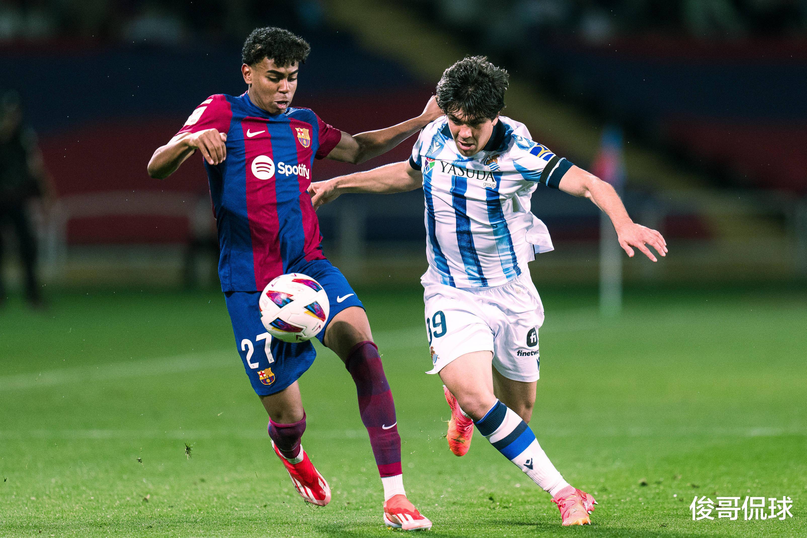 九游娱乐首页-拉齐奥在客场击败佛罗伦萨，豪夺三分