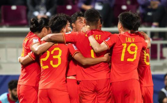 关于足球盛宴掀开序幕,球迷热切期待的信息 关于足球盛宴掀开序幕,球迷热切期待的信息