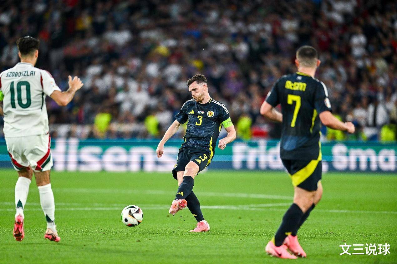 包含波黑球员受伤疑似退出，欧国联挑战继续反转的词条