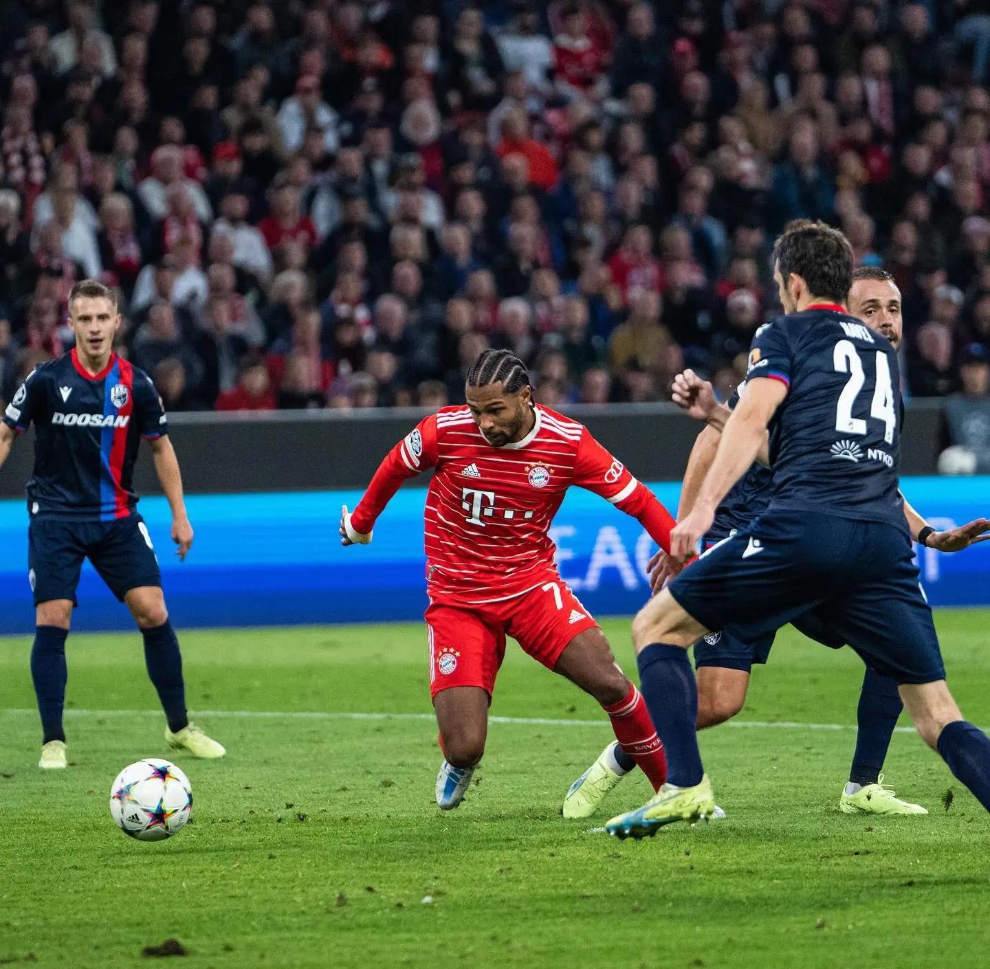 关于拜仁慕尼黑队员斗志昂扬,再次胜利的信息 关于拜仁慕尼黑队员斗志昂扬,再次胜利的信息