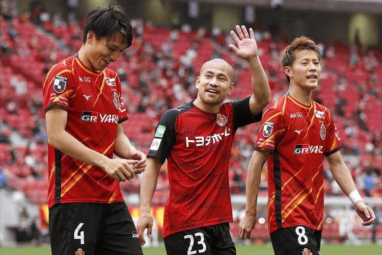 广岛三箭客场大捷,锁定亚冠晋级 广岛三箭客场大捷,锁定亚冠晋级