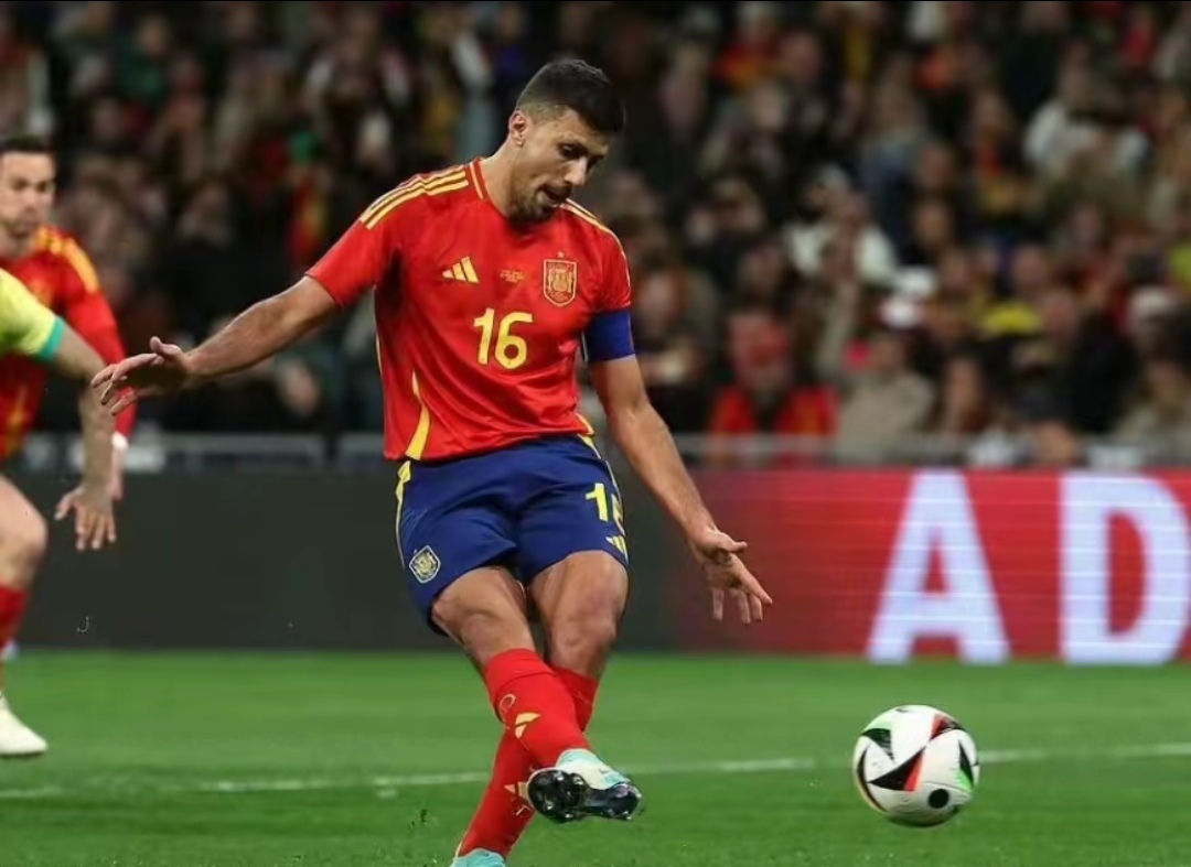 西班牙足球年度最佳球员评选