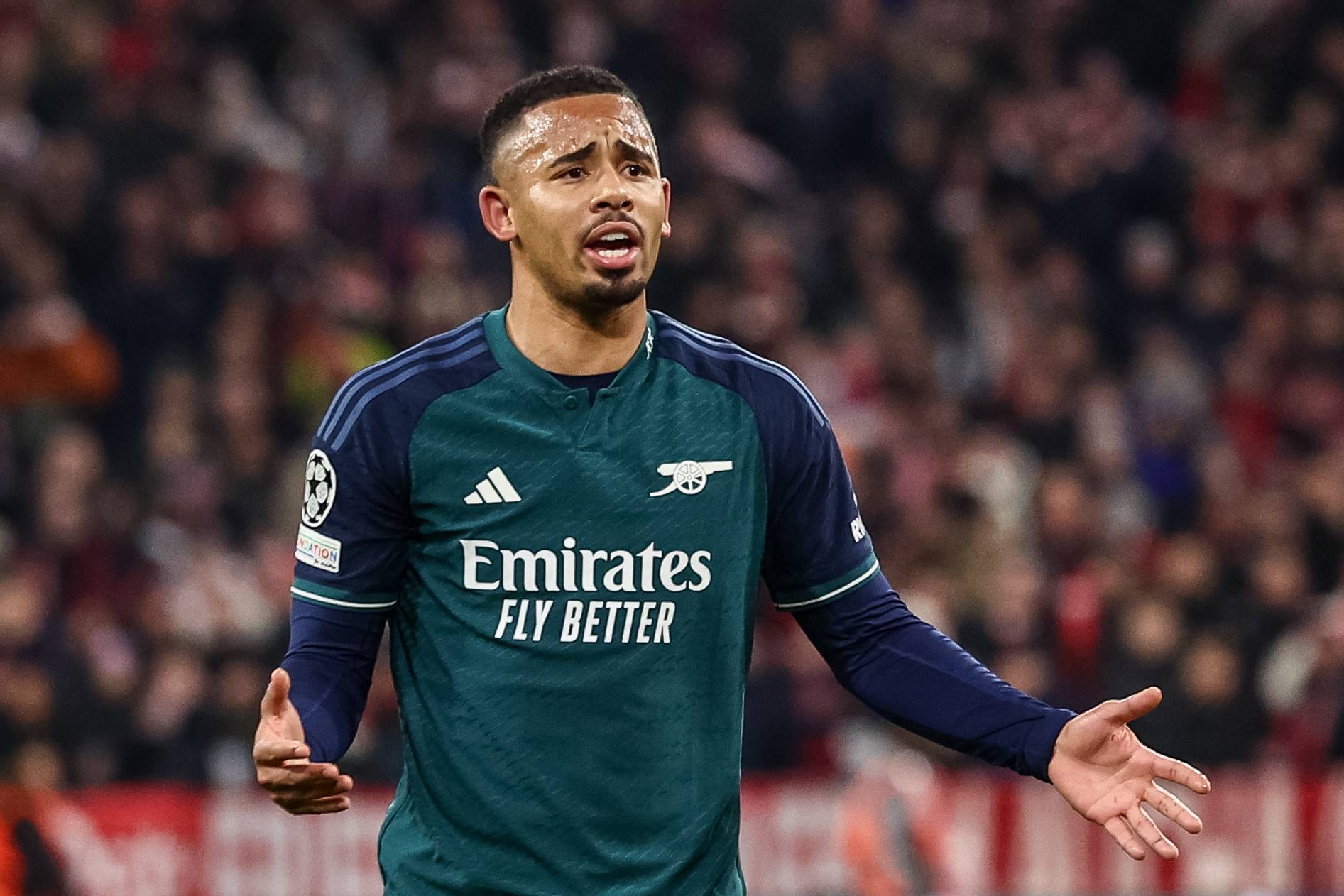 拜仁慕尼黑战无不胜，欧冠半决赛前景渐明