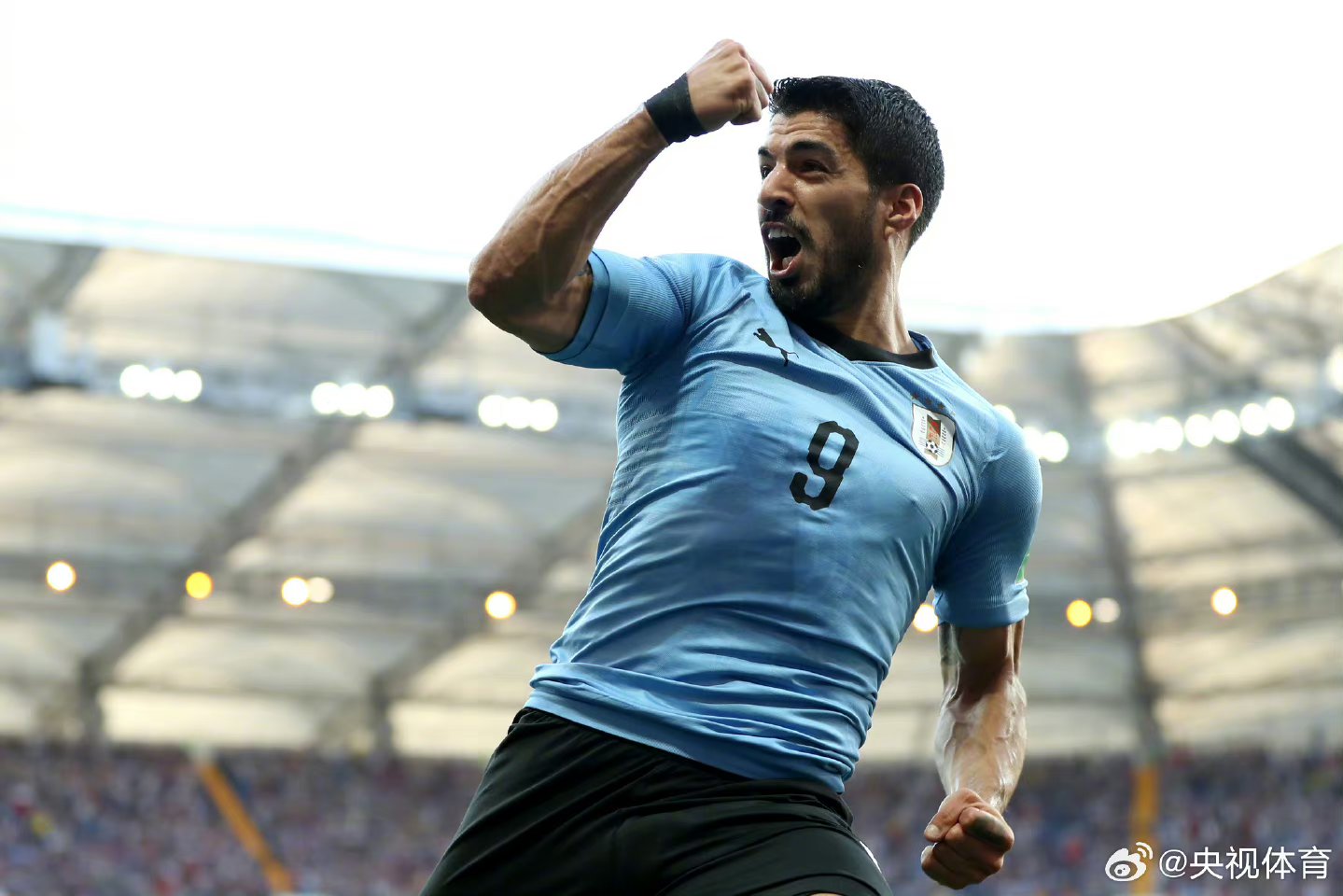 尤文轻取巴西，苏亚雷斯点燃赛场